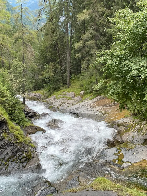 Cascade du Rouget vue de face
